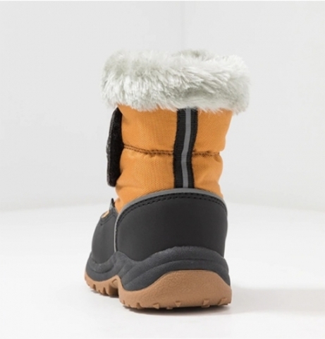 Зимние ботинки KicKers Low boots Black camel 744630 82