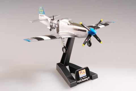 Модель Истребитель ВВС США P-51D Мustang масштаб 1:72