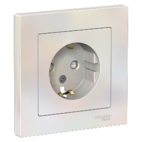 Розетка с заземлением со шторками, 16А, в сборе. Цвет Жемчуг. Schneider Electric AtlasDesign. ATN000444