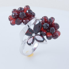 Кольцо с гранатом Арт.1208г