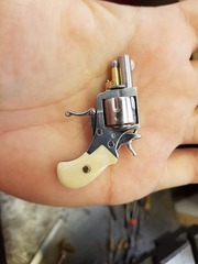 Miniature Buldog revolver