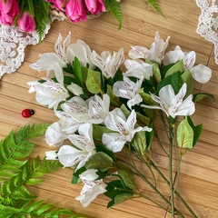 Альстромерия ветка, искусственные цветы, 5 голов+2 бутона, Белая, 1 ветка 50 см, набор 3 ветки