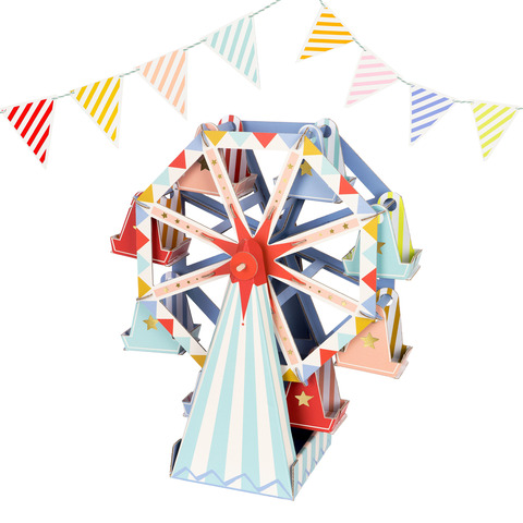 Декорация в форме карусели 