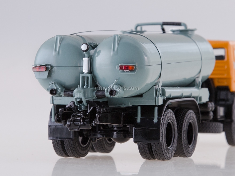KAMAZ-53213 Vacuum machine KO-505 orange-gray 1:43 Start