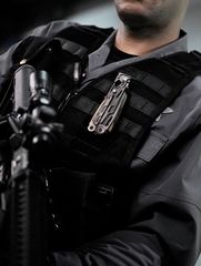 Мультитул Leatherman MUT EOD, 15 функций, нейлоновый чехол MOLLE