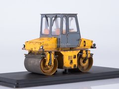 Roller DU-63 automotive (with traces of operation) 1:43 ModelPro