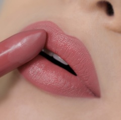 RELOUIS Помада PREMIUM GOLD №371 приглушенный холодный розовый