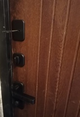 Входная металлическая дверь Бункер BN-15 Веллюто кофе / Хомс Дуб кантри