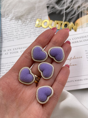 Пуговицы Сердечки бархатные фиолетовые