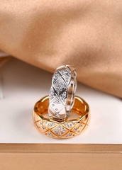 Кольцо широкое с фианитами CHANEL коллекция COCO crush rose/white VGOLD