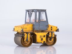 Roller DU-63 automotive (with traces of operation) 1:43 ModelPro