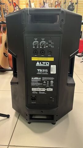 Alto TX315 2-полосная (15` + 1`) акустическая система, 600 Вт