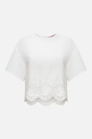 Блуза с коротким рукавом из шитья