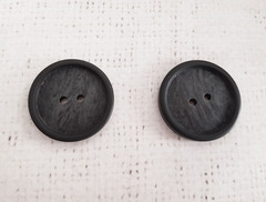Пуговицы костюмные, d 2,8 см