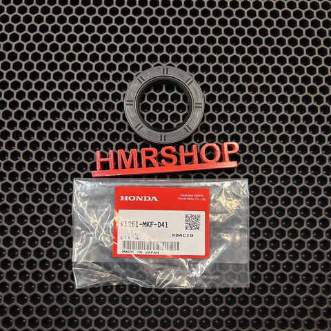 Honda Пыльник подшипника задней звезды CBR1000RR (40x63x7) 91251-MKF-D41