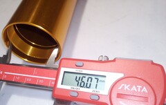 Внешний стакан пера вилки для Yamaha YZF R1 2002-2006. Золотой