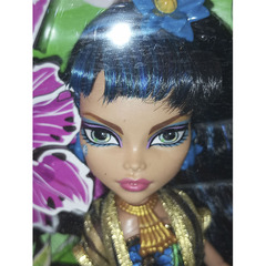 Клео де Нил. Мрак и цветение