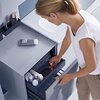 Шкафчик Geberit Acanto с одним выдвижным ящиком и внутренним выдвижным ящиком: B=45см, H=52см, T=47.6см, песчаный глянец / матовый песочно-серый, песчаный глянец / глянцевое стекло