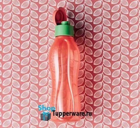 бутылка эко 750 мл в красном цвете с клапаном зеленого цвета Tupperware