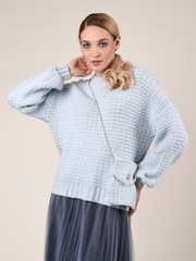 Свитер женский