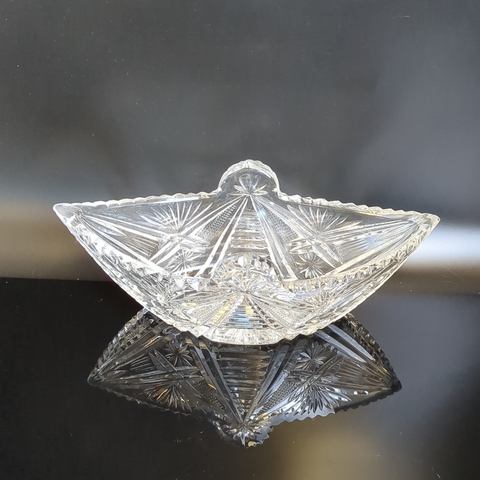 Салатник в форме Ладьи хрустальный, алмазная грань, геометрический орнамент, винтаж СССР 1970-1990 гг