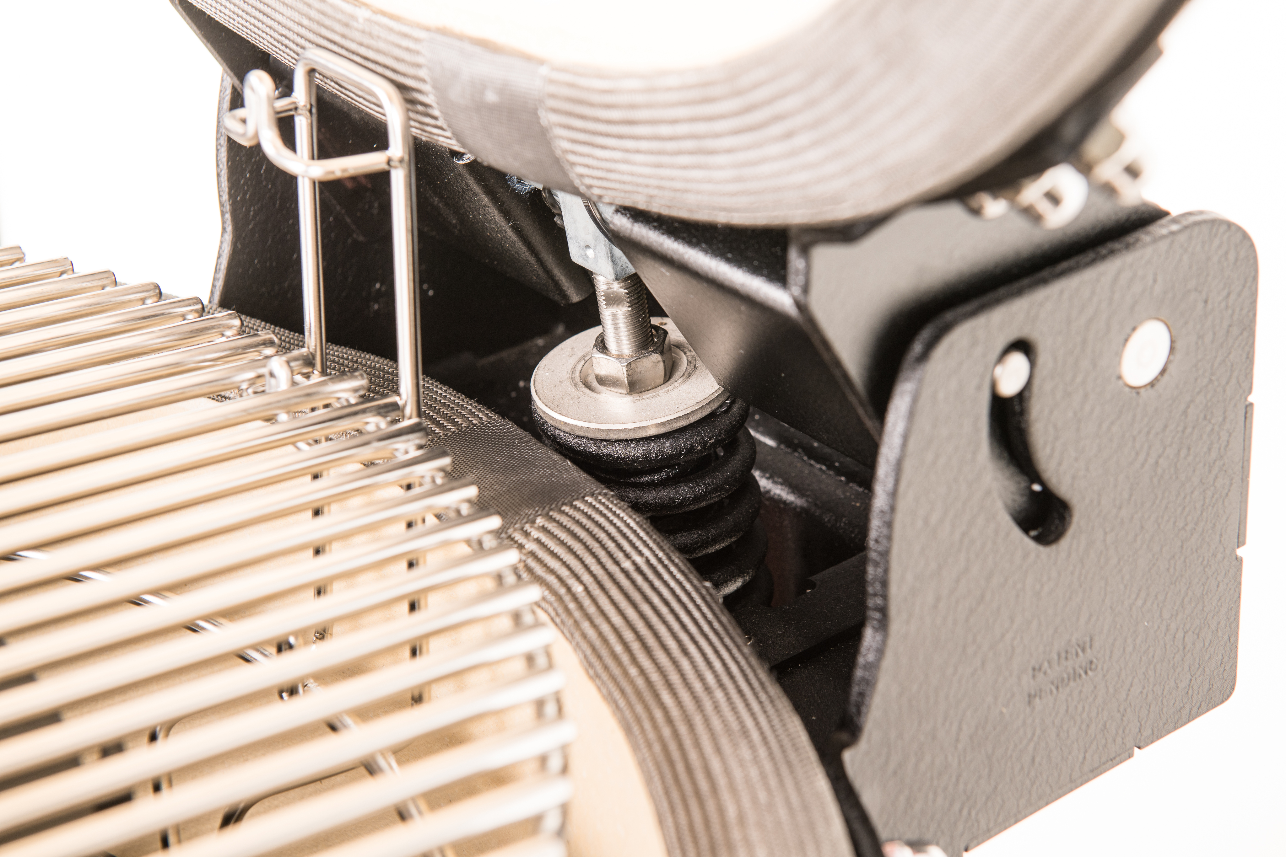 Гриль угольный керамический Kamado Joe Big Joe III