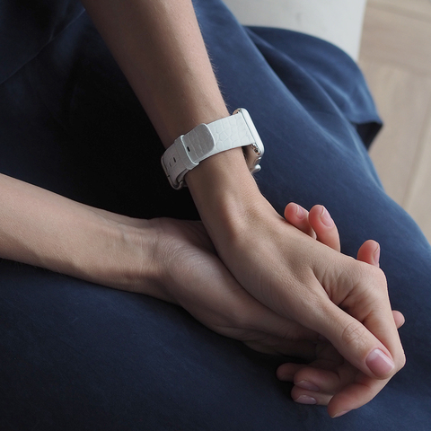 Ремешок для Apple Watch 40/41/42 mm из кожи аллигатора, белого цвета