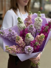 «Букет маттиолы»