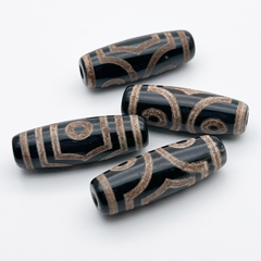 "Дзи" 3 Глаза, размер около 30*10 мм, цена за 1 шт