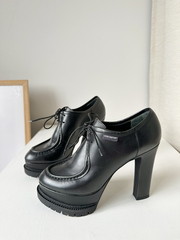 Кожаные туфли Louis Vuitton, 38