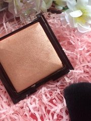 OG-KY5303Y Пудра-хайлайтер 04 nude glow, NUDE FINISH ILLUMINATE POWDER
