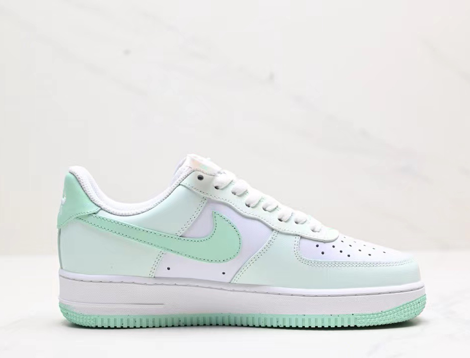 Nike Air Force 1 Low Mint Foam