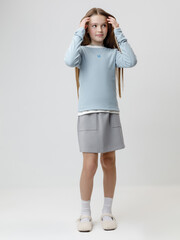 юбка  для девочки  КР 7153/серый 3911 к655