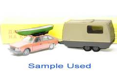 Camper Trailer with towing hitch white-blue Kompanion 1:43