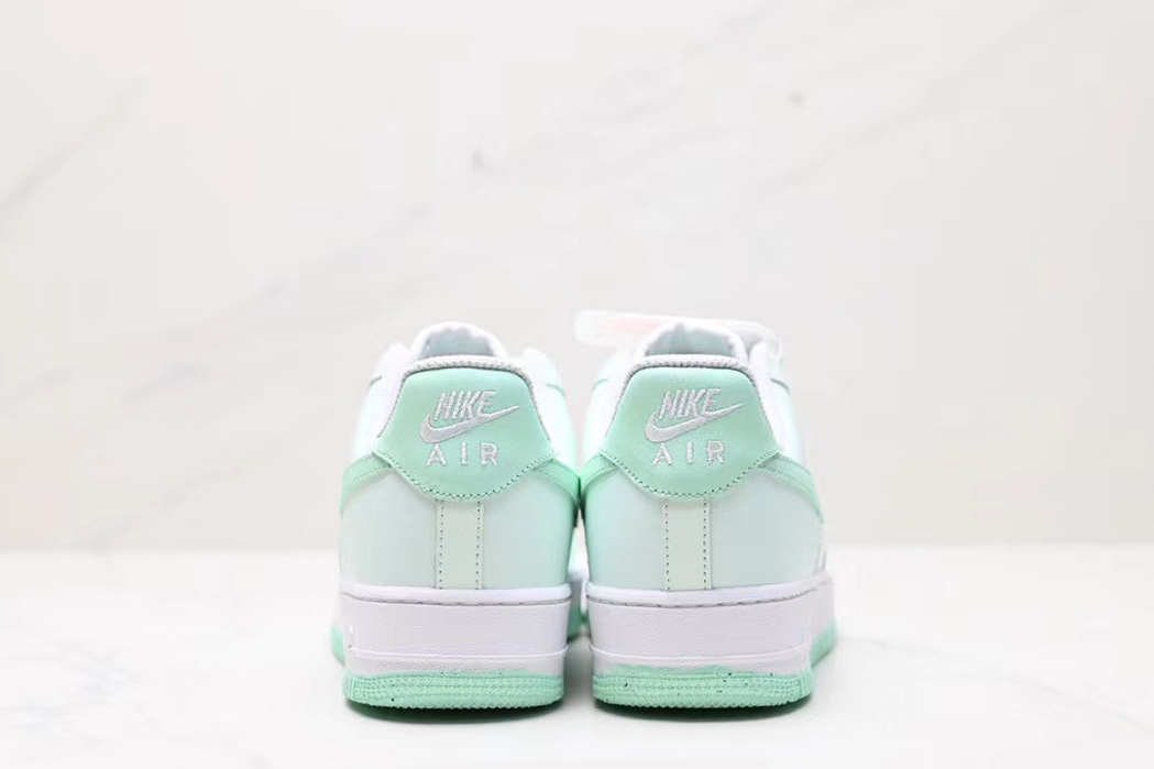 Nike Air Force 1 Low Mint Foam