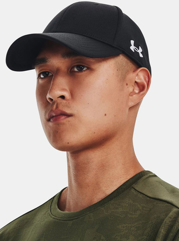 Картинка кепка Under Armour 1376702 `001 - 2