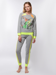 Костюм женский