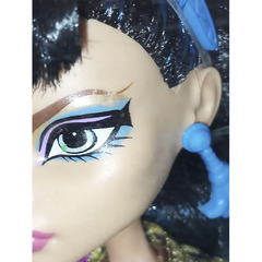 Клео де Нил. Мрак и цветение