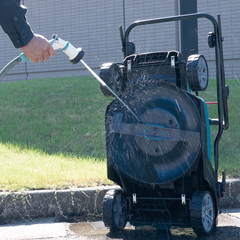 Аккумуляторная газонокосилка Makita LM003GM103