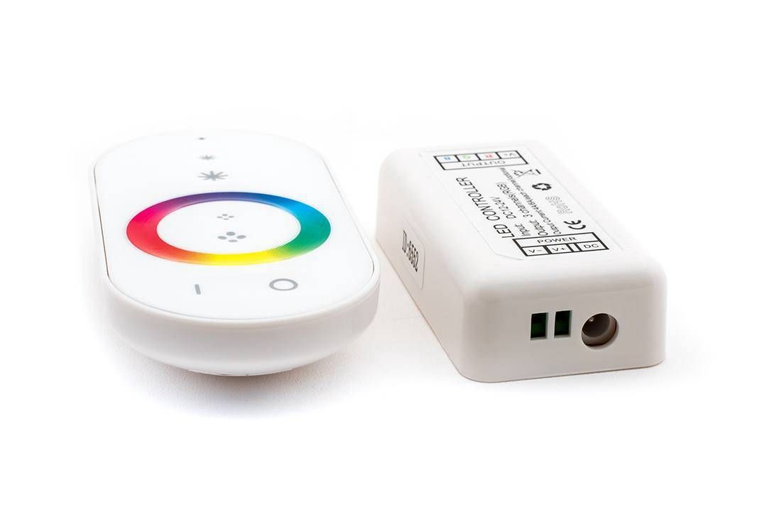 Контроллер RGB для светодиодной ленты SWG RF-RGB-S-18A-WH2 000963