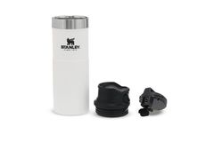 Термокружка Stanley Classic One hand 2.0 0.47 л, белая 10-06439-032