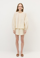 Шорты на резинке ажурные