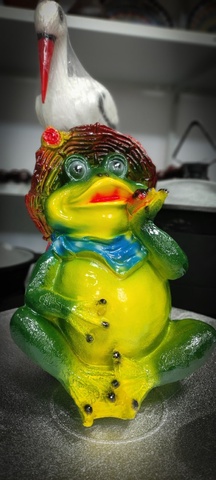 Садовая фигура "Лягушка в шляпе"