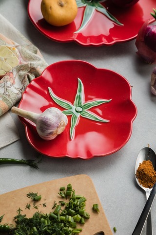 Тарелка закусочная Bordallo Pinheiro Томат 21см