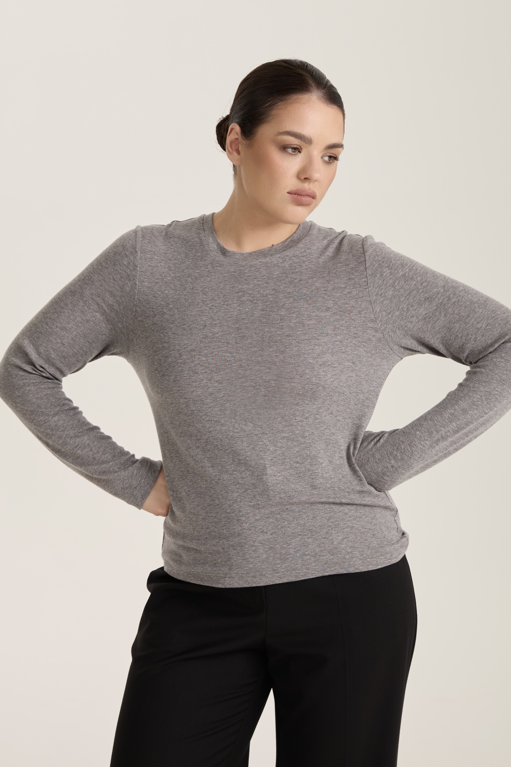 Лонгслив с шерстью мериноса, светло-серый