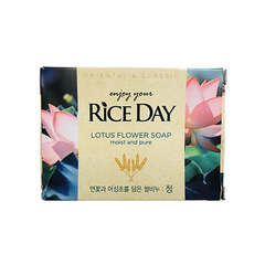 Мыло туалетное с маслом рисовых отрубей и лотосом LION Rice Day Soap 90 гр