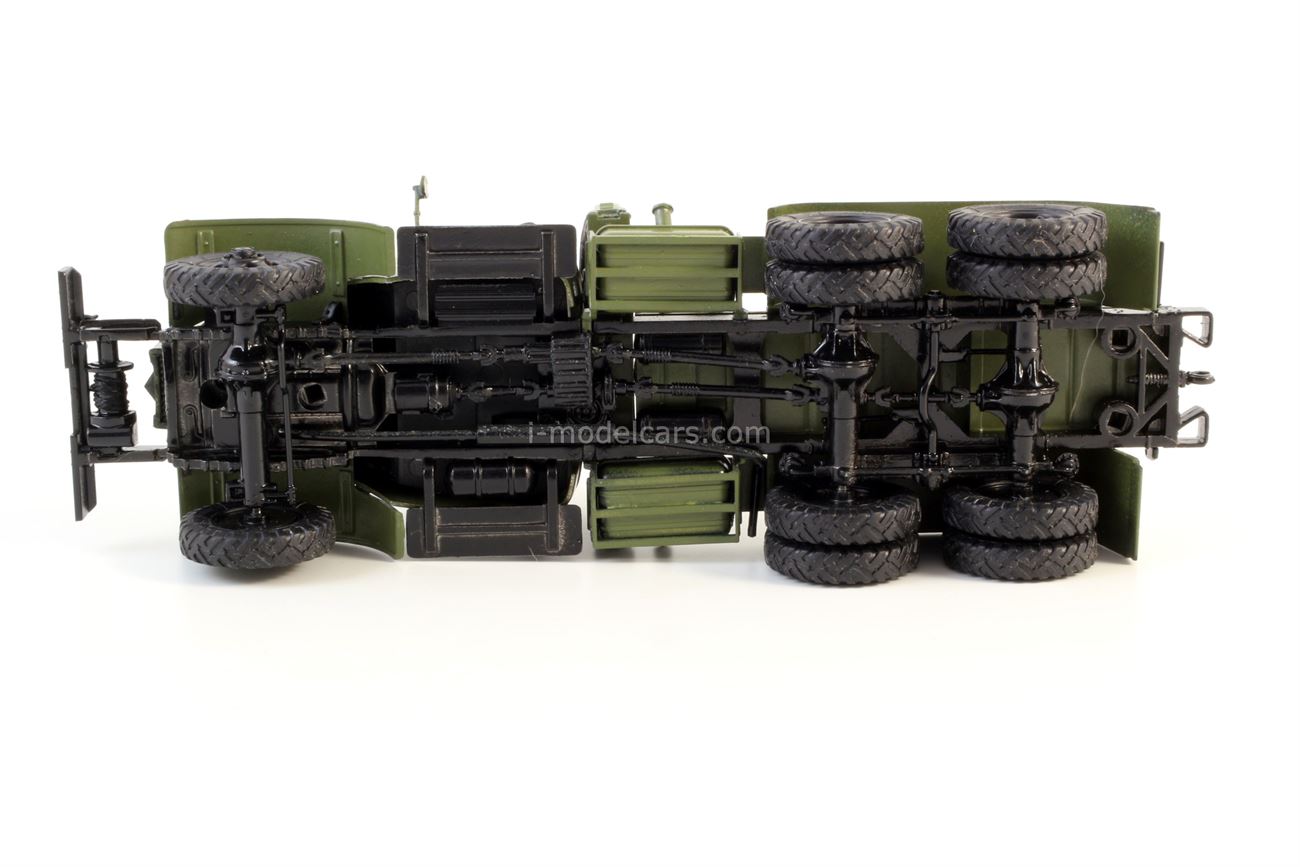 ZIS-121D (151) (ZIS-151D tractor truck) AVD Models 1:43