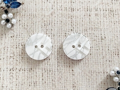 Пуговицы блузочные, d 2,2 см, 2 прокола