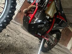Пластиковая защита KTZ для мотоцикла ZUUM ZM Rocker PR 300 (ZS 175FMN) 2023
