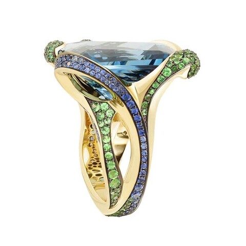 Кольцо с Топазом, Сапфирами и Цаворитами, R0066-0/9